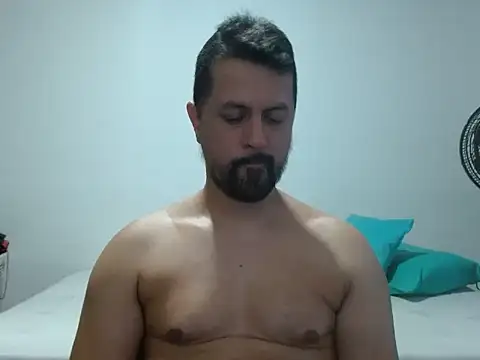 Snapshot of TRIISTAN_KING10 chatting on November 2025 10:14:02 PM TRIISTAN KING10 online show from November 2025 10:14:02 PM