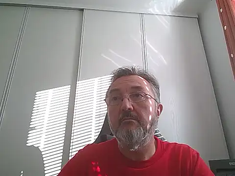 Snapshot of steb06 chatting on December 2025 02:25:02 PM steb06 online show from December 2025 02:25:02 PM