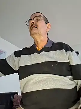 silvio-aus-luzern-CH online show from December 2024 01:59:02 PM