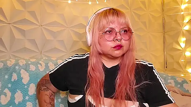 Satyn doll online show from May 2026 12:41:01 AM