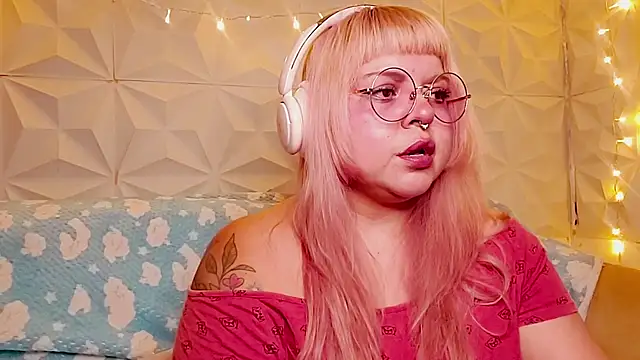 Satyn doll online show from May 2026 12:06:02 AM