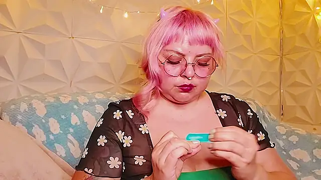 Satyn doll online show from May 2026 01:36:02 AM