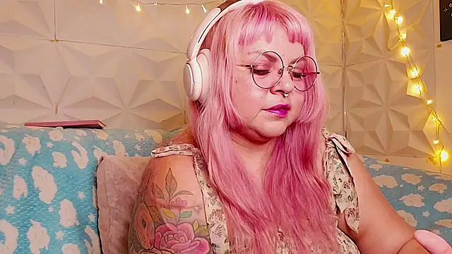 Satyn doll online show from May 2026 11:47:01 PM