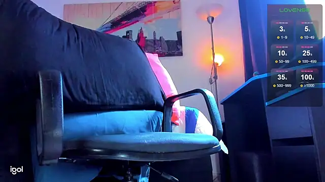 antonyhill online show from October 2025 08:51:02 PM