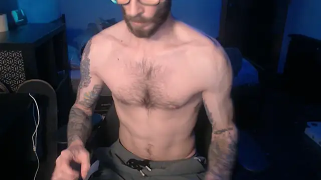 Snapshot of SexxxyLouis chatting on January 2025 07:26:02 PM SexxxyLouis online show from January 2025 07:26:02 PM