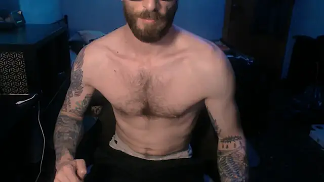 Snapshot of SexxxyLouis chatting on February 2025 08:23:02 PM SexxxyLouis online show from February 2025 08:23:02 PM