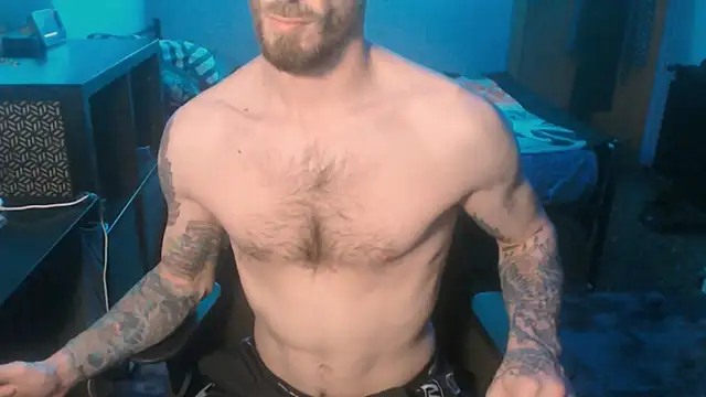 Snapshot of SexxxyLouis chatting on February 2025 08:47:02 PM SexxxyLouis online show from February 2025 08:47:02 PM