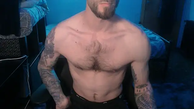 Snapshot of SexxxyLouis chatting on February 2025 02:35:02 PM SexxxyLouis online show from February 2025 02:35:02 PM