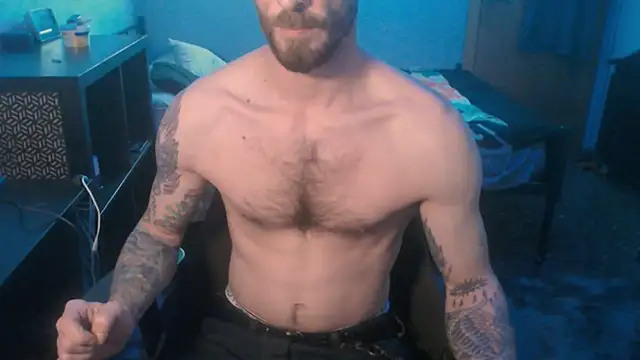 Snapshot of SexxxyLouis chatting on March 2025 03:05:02 PM SexxxyLouis online show from March 2025 03:05:02 PM