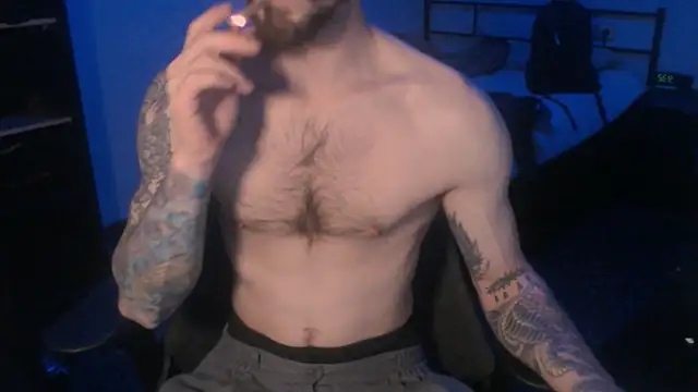 Snapshot of SexxxyLouis chatting on March 2025 08:34:01 AM SexxxyLouis online show from March 2025 08:34:01 AM