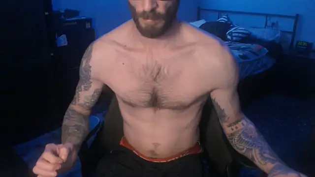 Snapshot of SexxxyLouis chatting on March 2025 07:57:02 PM SexxxyLouis online show from March 2025 07:57:02 PM