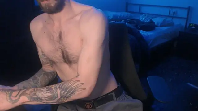 Snapshot of SexxxyLouis chatting on March 2025 08:17:01 AM SexxxyLouis online show from March 2025 08:17:01 AM