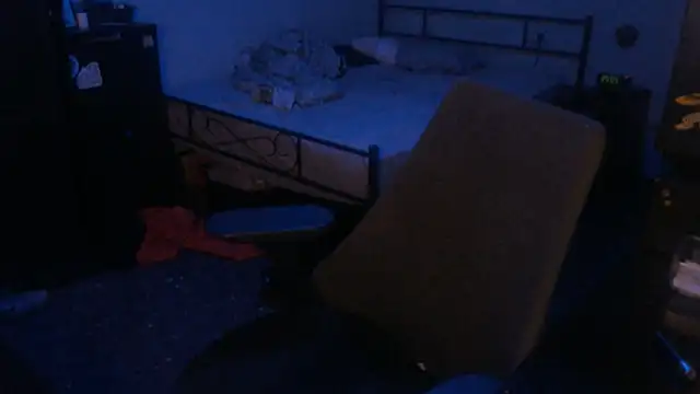 Snapshot of SexxxyLouis chatting on September 2025 07:30:02 AM SexxxyLouis online show from September 2025 07:30:02 AM