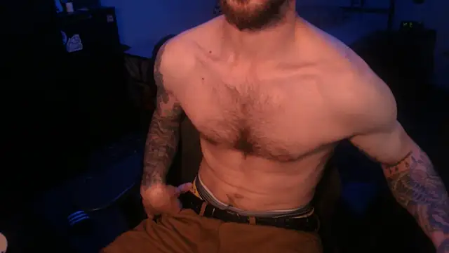 Snapshot of SexxxyLouis chatting on September 2025 08:46:02 AM SexxxyLouis online show from September 2025 08:46:02 AM