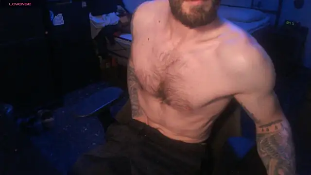 Snapshot of SexxxyLouis chatting on September 2025 07:49:02 PM SexxxyLouis online show from September 2025 07:49:02 PM