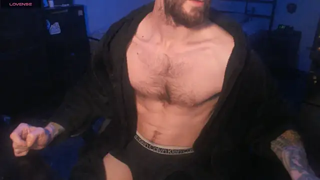 Snapshot of SexxxyLouis chatting on September 2025 05:55:02 AM SexxxyLouis online show from September 2025 05:55:02 AM