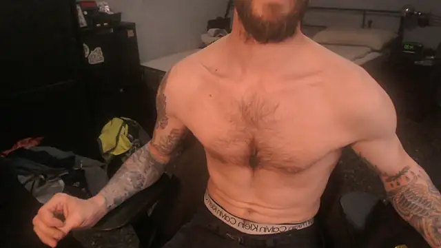 SexxxyLouis online show from March 2026 01:39:01 PM