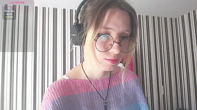  Hanna Moon  online show from December 2024 08:23:02 AM