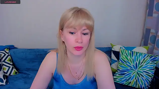 EllenMoore online show from June 2026 03:04:02 AM