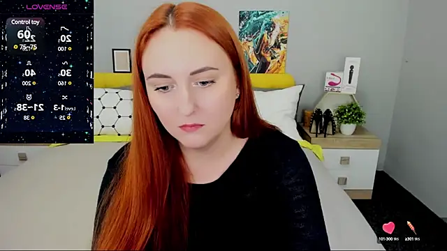 BabeLessi online show from December 2024 06:43:02 PM