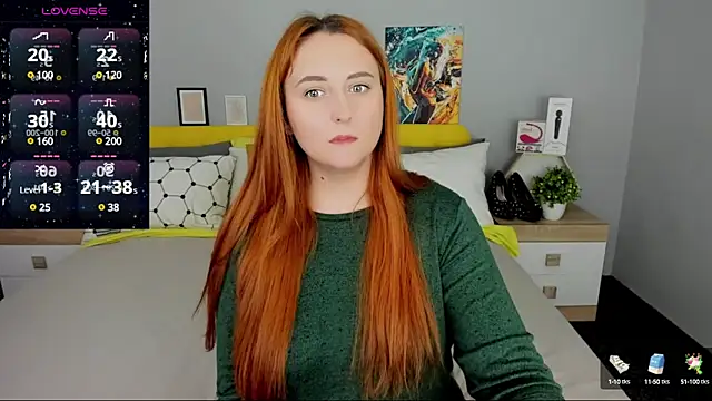 BabeLessi online show from February 2025 08:32:01 PM