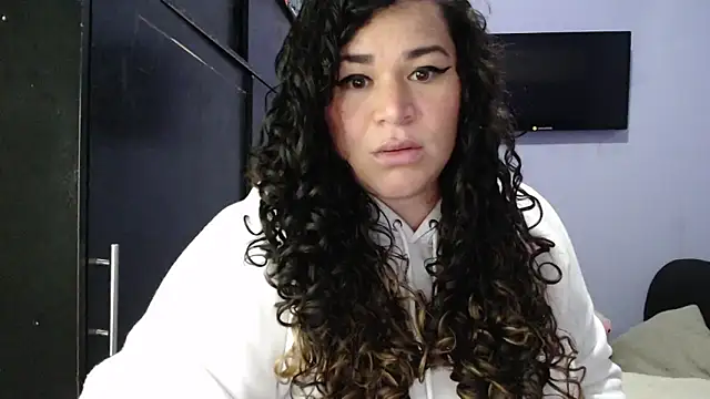 ANGELIQUE KLANE online show from January 2025 04:23:02 AM