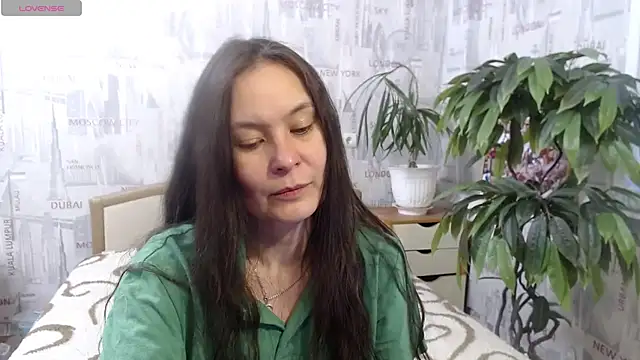 GinaQSoul online show from May 2026 04:04:02 PM