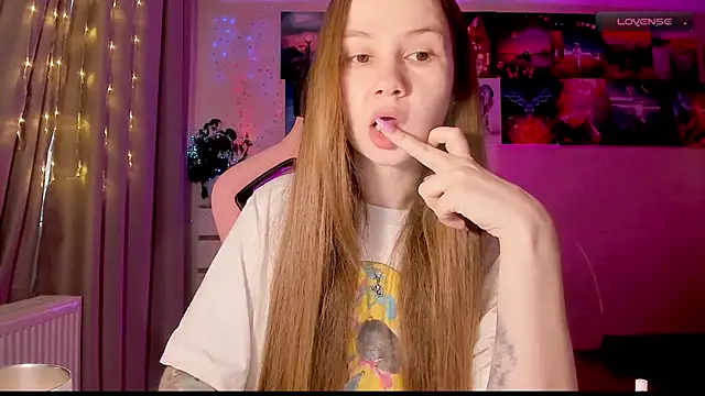 GoodWitch  online show from February 2025 07:49:02 AM