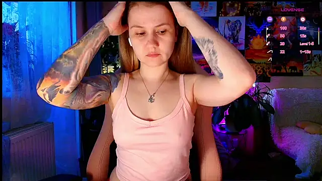 Snapshot of GoodWitch_ chatting on July 2026 05:46:02 AM GoodWitch online show from July 2026 05:46:02 AM