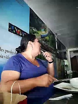 Brenda Berck  online show from April 2026 02:45:01 PM