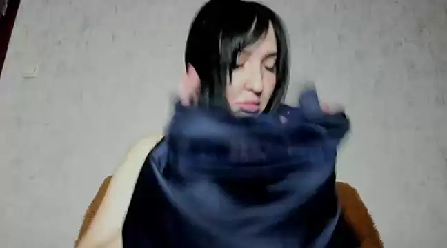 MissGulia online show from January 2025 01:49:01 PM