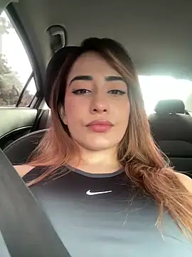 Snapshot of CATALINA_RESTREPO chatting on January 2025 07:49:02 PM CATALINA RESTREPO online show from January 2025 07:49:02 PM