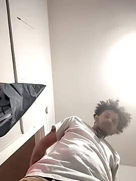 Snapshot of bigdickjojo69 chatting on February 2026 12:09:02 PM bigdickjojo69 online show from February 2026 12:09:02 PM