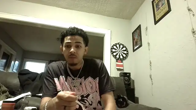 Snapshot of bigdickjojo69 chatting on February 2026 05:26:02 AM bigdickjojo69 online show from February 2026 05:26:02 AM