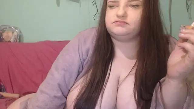 Snapshot of lorelay123 chatting on November 2025 07:35:01 PM lorelay123 online show from November 2025 07:35:01 PM