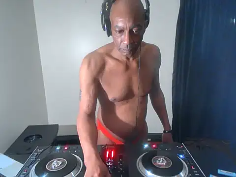 longdick4you8686 online show from February 2025 02:07:02 AM