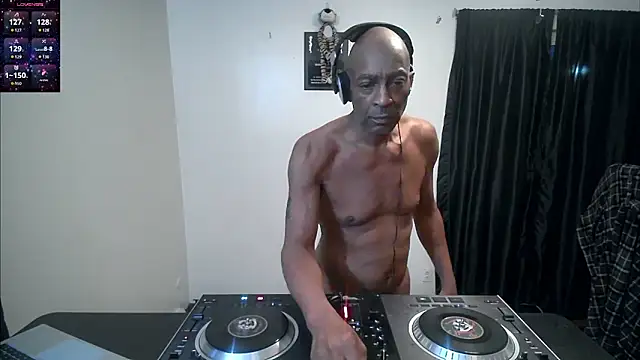 longdick4you8686 online show from November 2025 10:43:02 PM