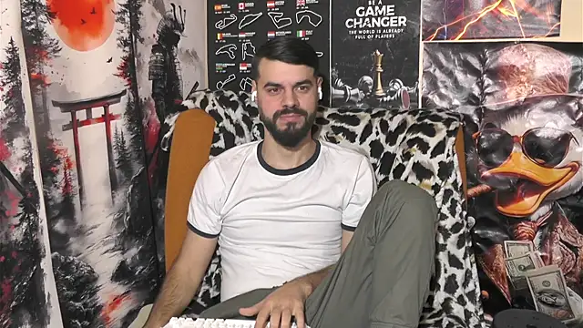 Snapshot of 00george chatting on December 2025 07:58:01 AM 00george online show from December 2025 07:58:01 AM