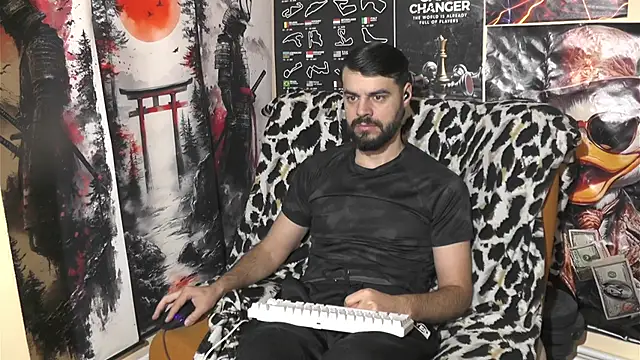 Snapshot of 00george chatting on February 2026 05:30:01 PM 00george online show from February 2026 05:30:01 PM