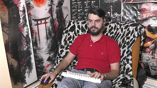 Snapshot of 00george chatting on February 2026 07:54:01 PM 00george online show from February 2026 07:54:01 PM