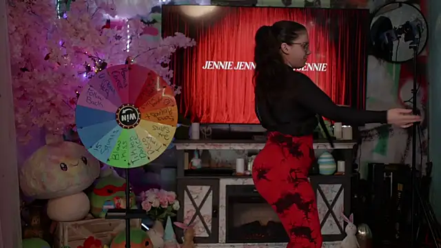 Nikki Torres online show from March 2026 01:44:01 AM