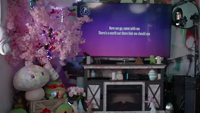 Nikki Torres online show from March 2026 08:43:01 PM