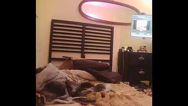 Mikela Alexa online show from March 2025 10:43:02 PM