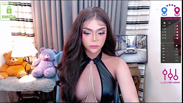 Fantacyoflove online show from October 2025 07:56:01 PM