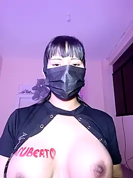 Snapshot of Latin_summer chatting on February 2025 04:15:02 AM Latin summer online show from February 2025 04:15:02 AM