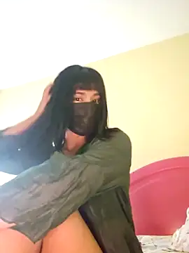 Snapshot of Latin_summer chatting on February 2026 04:52:01 AM Latin summer online show from February 2026 04:52:01 AM