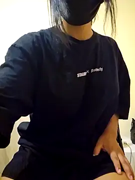 Snapshot of Latin_summer chatting on March 2026 01:44:02 AM Latin summer online show from March 2026 01:44:02 AM