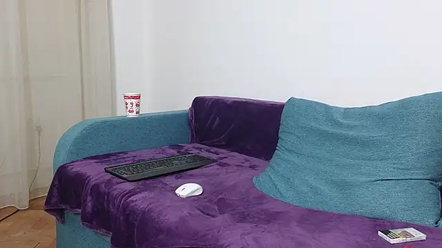 Snapshot of MauroTwin chatting on February 2025 06:04:02 PM MauroTwin online show from February 2025 06:04:02 PM