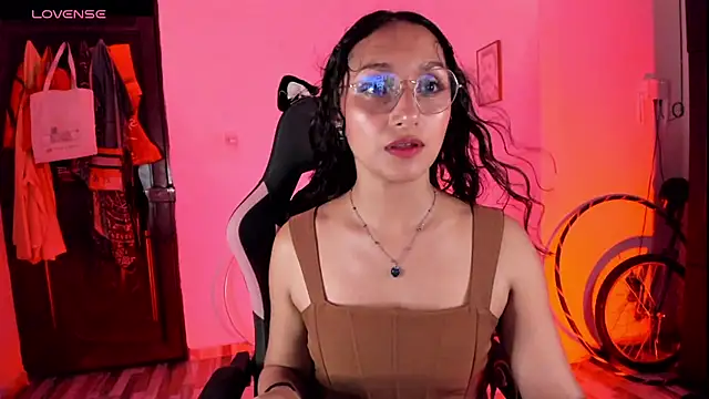 adrena 10 online show from April 2026 11:44:02 PM