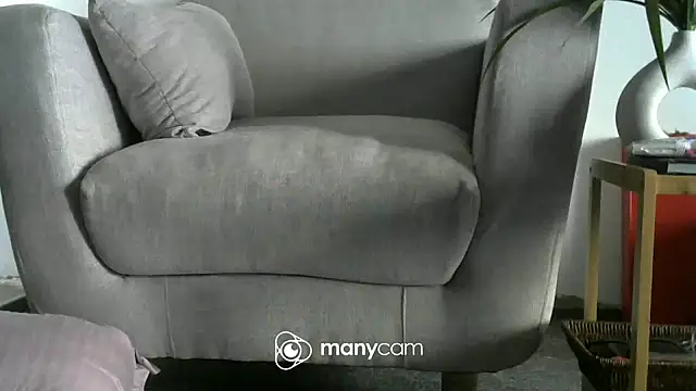 missytrig online show from February 2025 02:37:02 PM